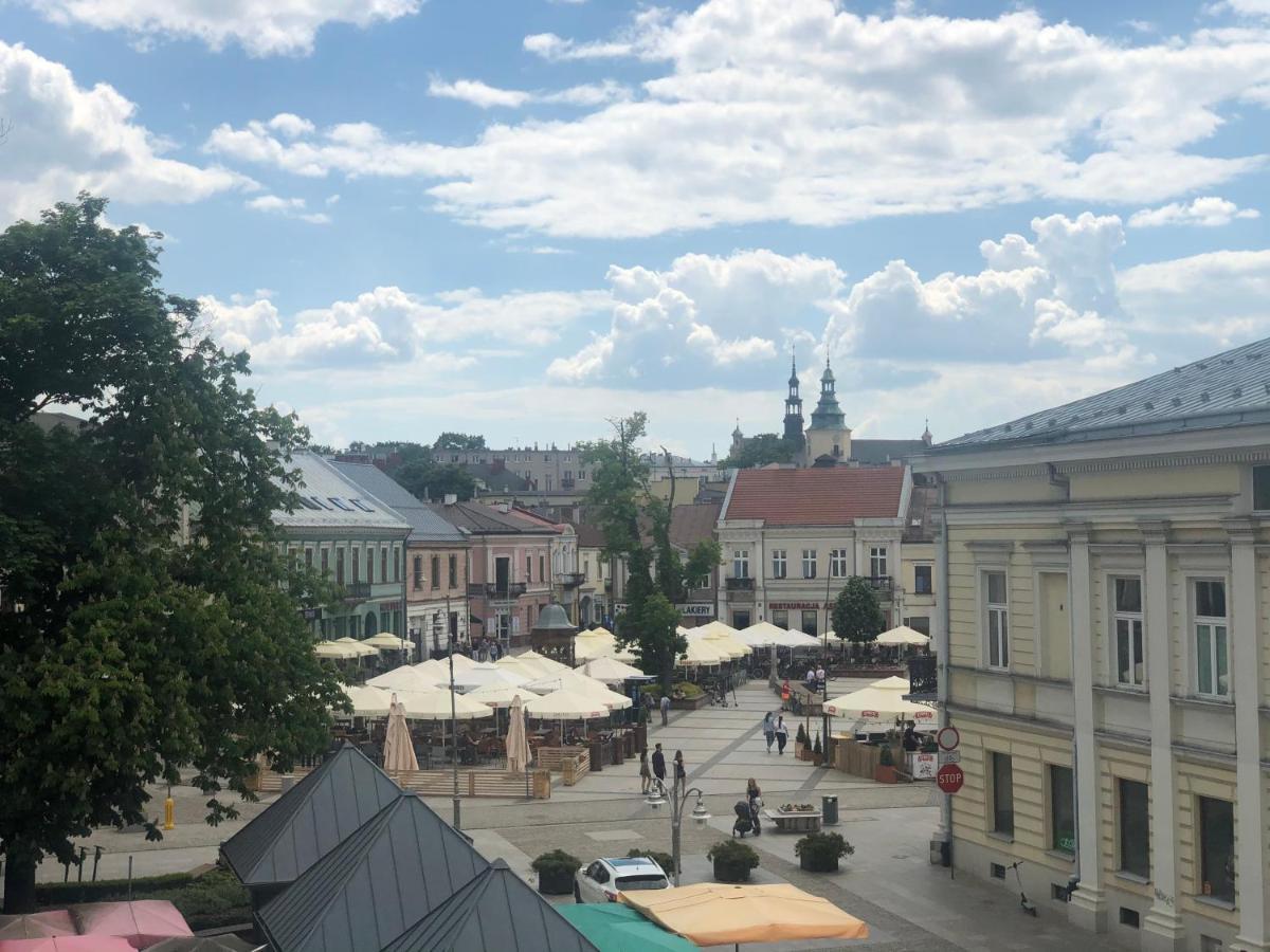 Pensjonat Widok Rynek -Parking Кельце Экстерьер фото